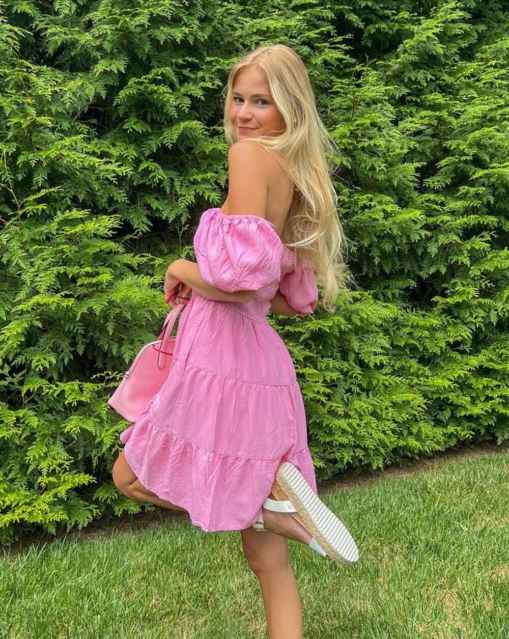 ZESICA Off Shoulder Square Neck Puff Sleeve Smocked ini Dress Medium